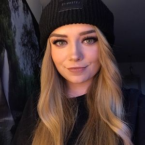 Meet your Posher, Sydney